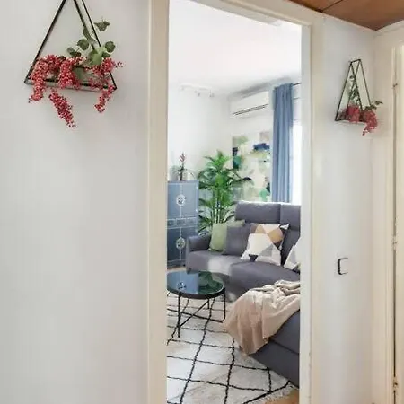 View Penthouse - 2 Bedroom *